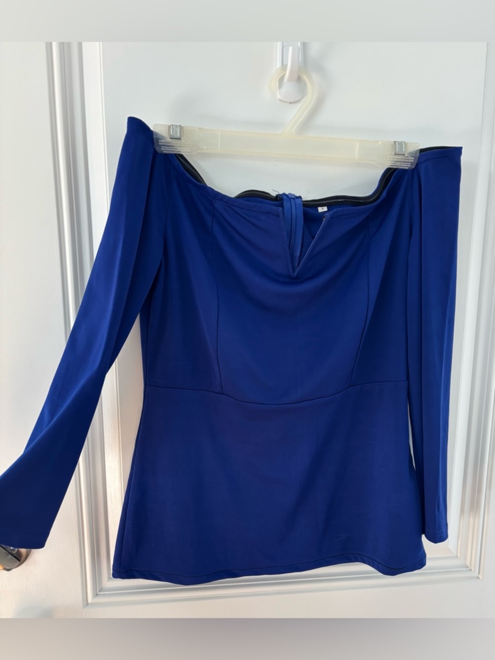 Off-Shoulder Long Sleeve Women's Top - Royal Blue